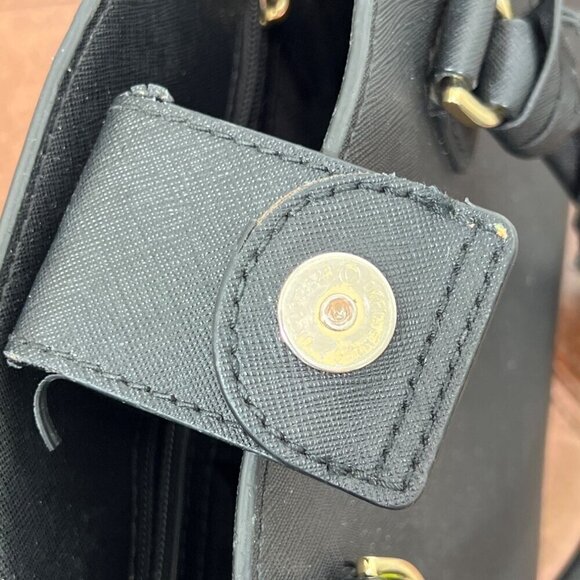 MICHAEL KORS Small Dillon Convertible Crossbody Satchel Black 30H4GAIM1L - Picture 11 of 16